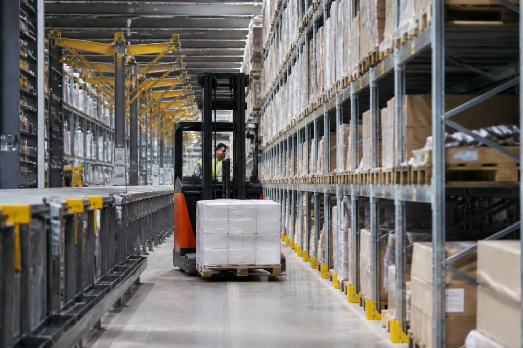 Entrepôt Leroy Merlin : fonctionnement logistique et supply chain